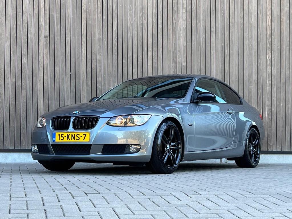 BMW 3-serie Coupé 320i Executive